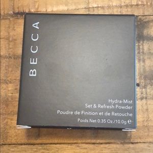 BECCA hydra-mist set & refresh powder